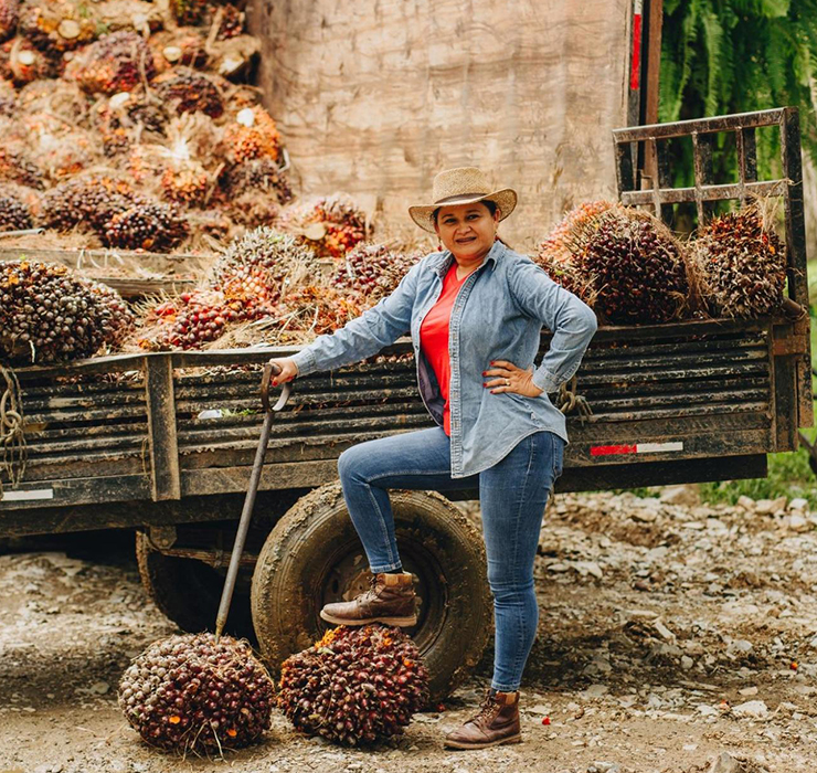 Dinant ofrece apoyo a la comunidad de Panamá, Valle de Aguán